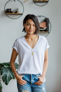 LOVETRUST White Patti Short Sleeve relaxed V Neck Tee